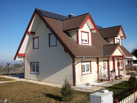 Haus im Sommer